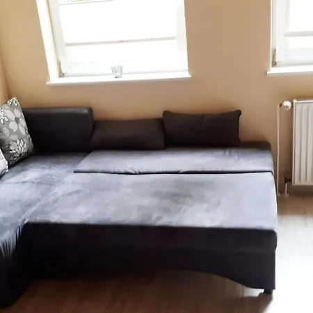 Apartment Staar *